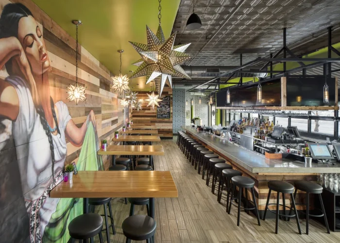 Modern_Interior+Dining_b_HighRes