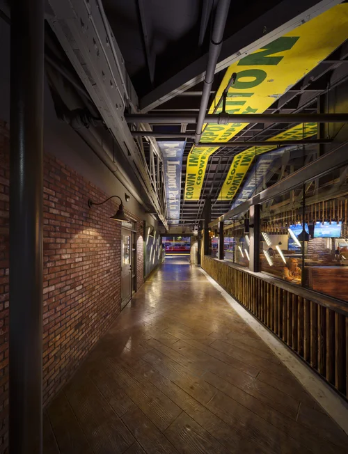 Crown_Interior+Corridor_HighRes